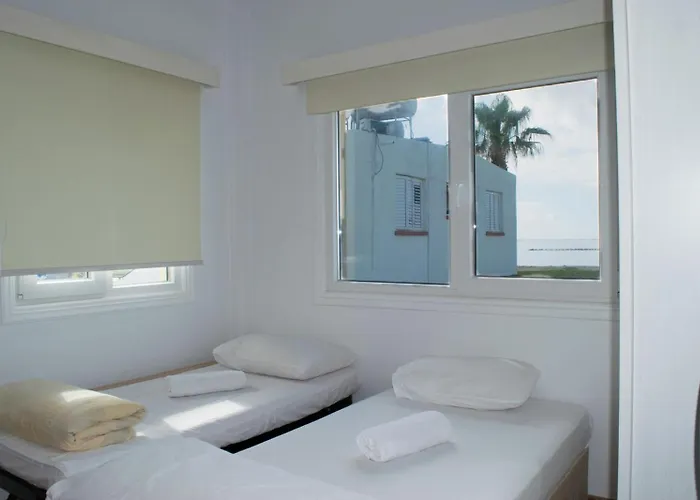 Merika Complex 1 Hou.32