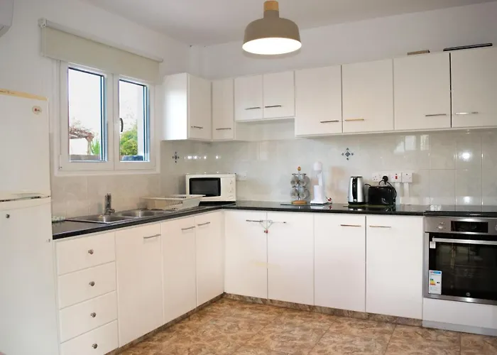 בית נופש Merika Complex 1 Hou.32 *