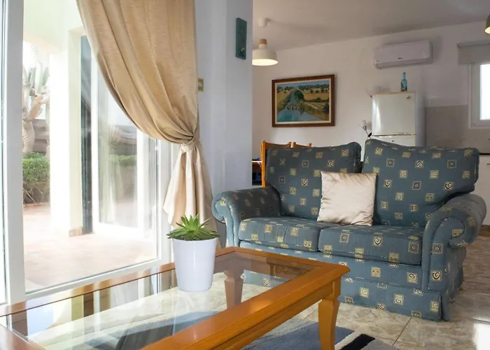 Merika Complex 1 Hou.32 בית נופש *